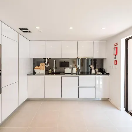 Guestready - Stunning Boho Retreat In Campolide W/ Terrace * Lisboa