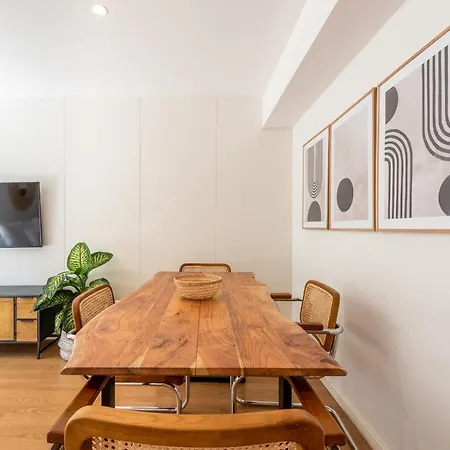 Guestready - Stunning Boho Retreat In Campolide W/ Terrace