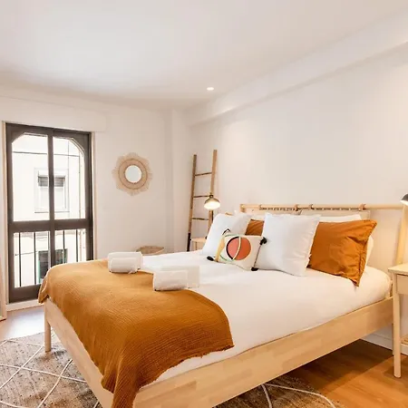 Guestready - Stunning Boho Retreat In Campolide W/ Terrace Appartement *